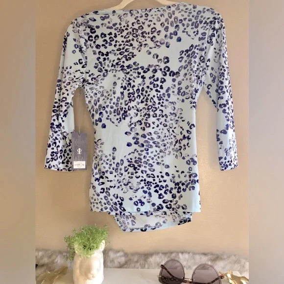 NWT Jennifer Lopez Baby Blue Animal Print Wrap Top, Size XS - Picture 2 of 6